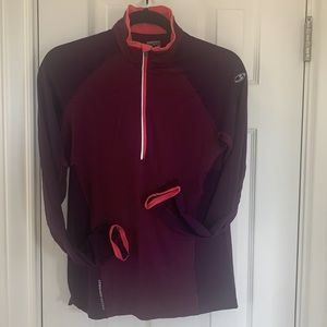 ICEBREAKER Merino Wool, Top, half zipper, Size M